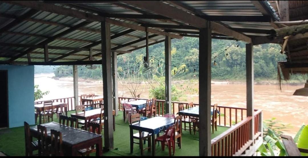 شقة Mekong Backpackers Muang Pakbèng المظهر الخارجي الصورة