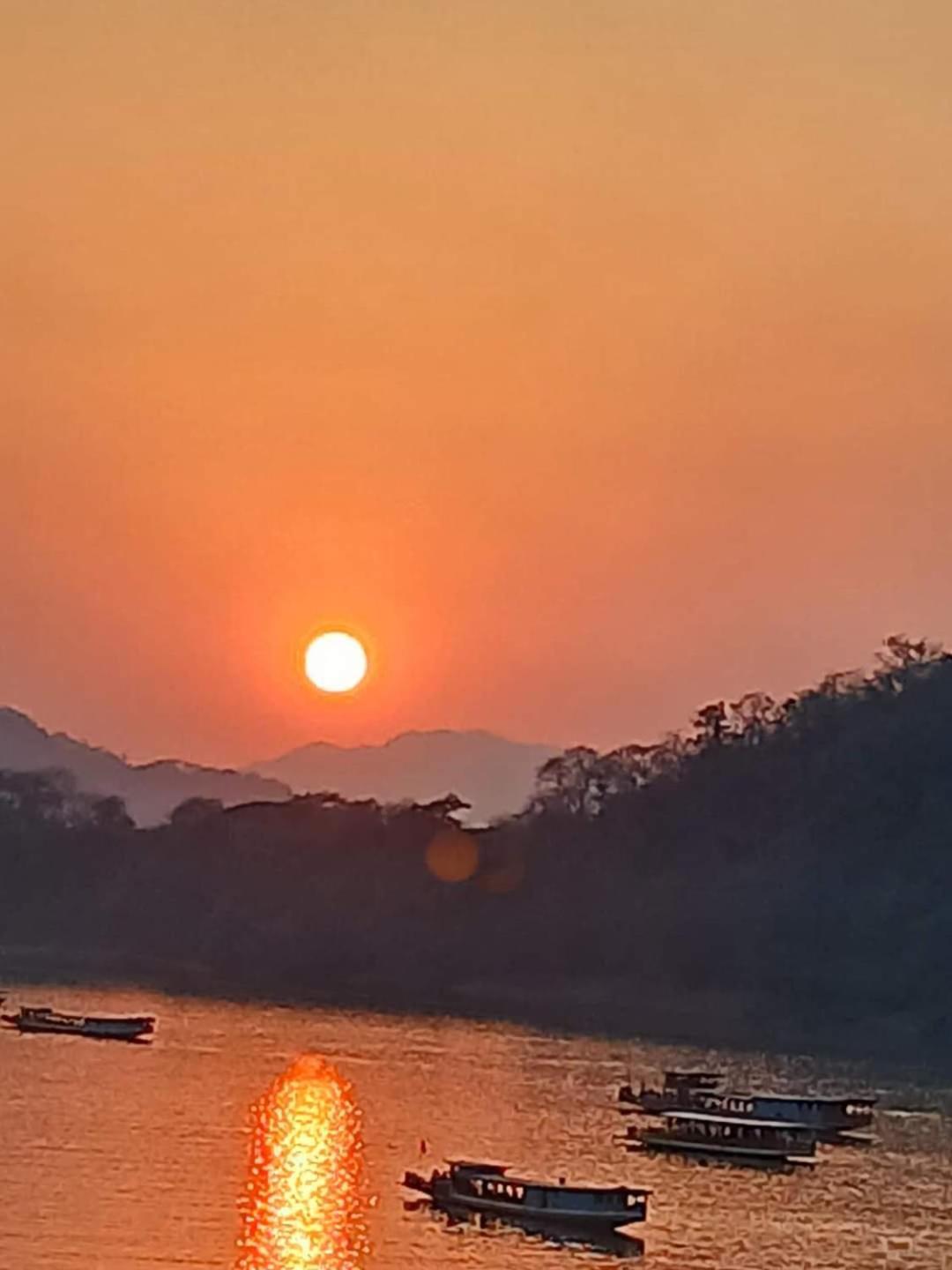 شقة Mekong Backpackers Muang Pakbèng المظهر الخارجي الصورة