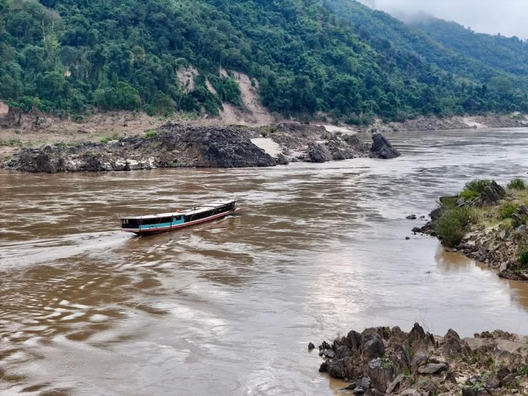شقة Mekong Backpackers Muang Pakbèng المظهر الخارجي الصورة