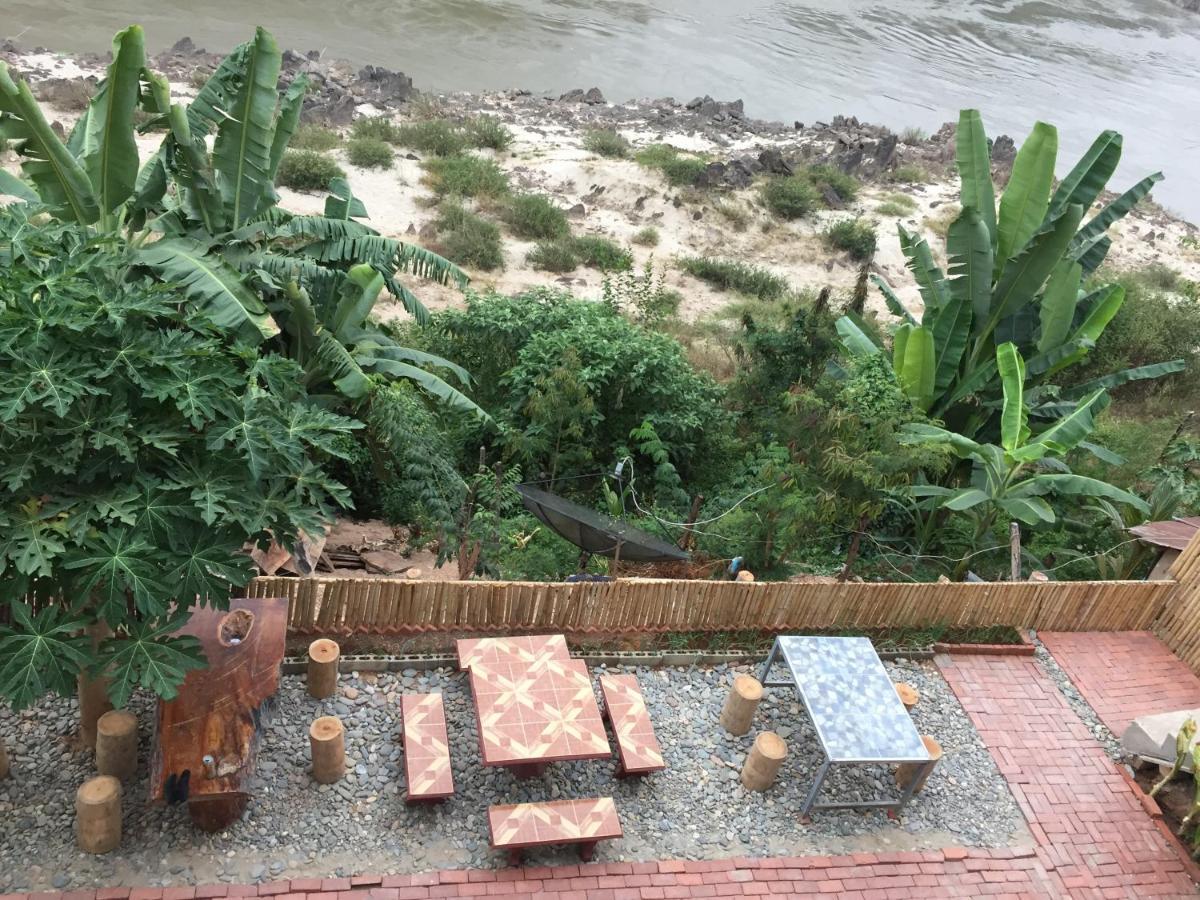 شقة Mekong Backpackers Muang Pakbèng المظهر الخارجي الصورة