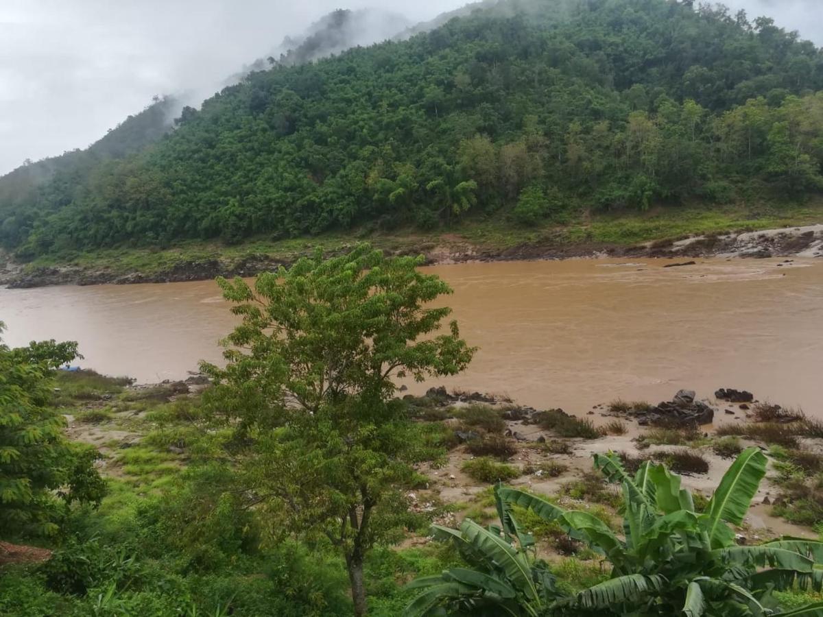 شقة Mekong Backpackers Muang Pakbèng المظهر الخارجي الصورة